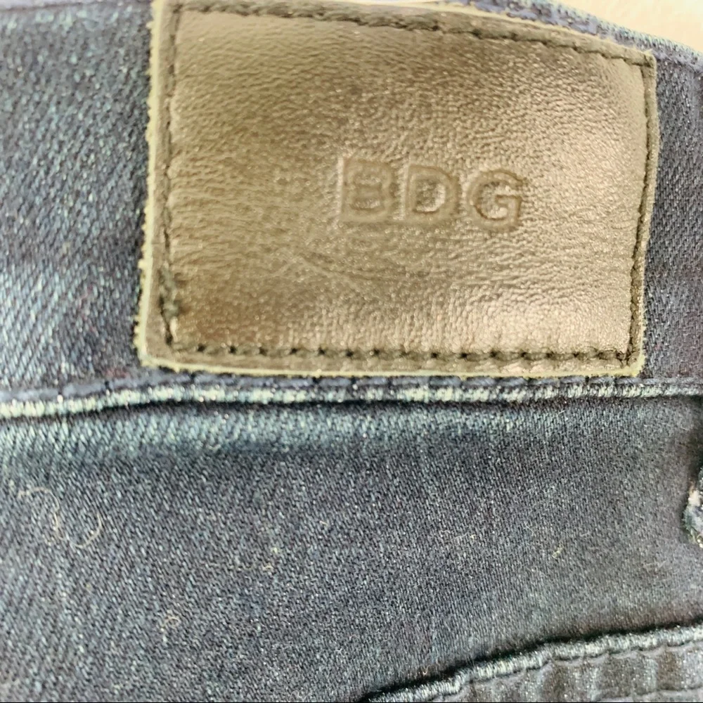 BDG High Rise Cigarette Ankle Pearl Denim Jeans 28 - Picture 11 of 14